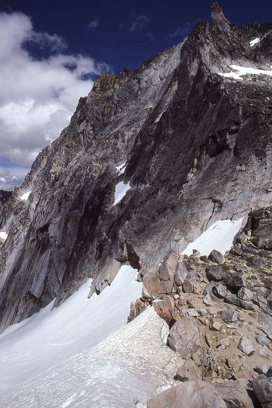 1988-034 Colchuck Pk N Buttress Jul 1988 010.jpg